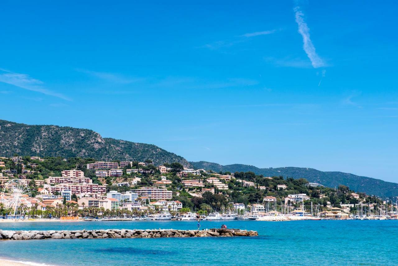 Hotel Club Oustal Del Mar Le Lavandou Exterior photo